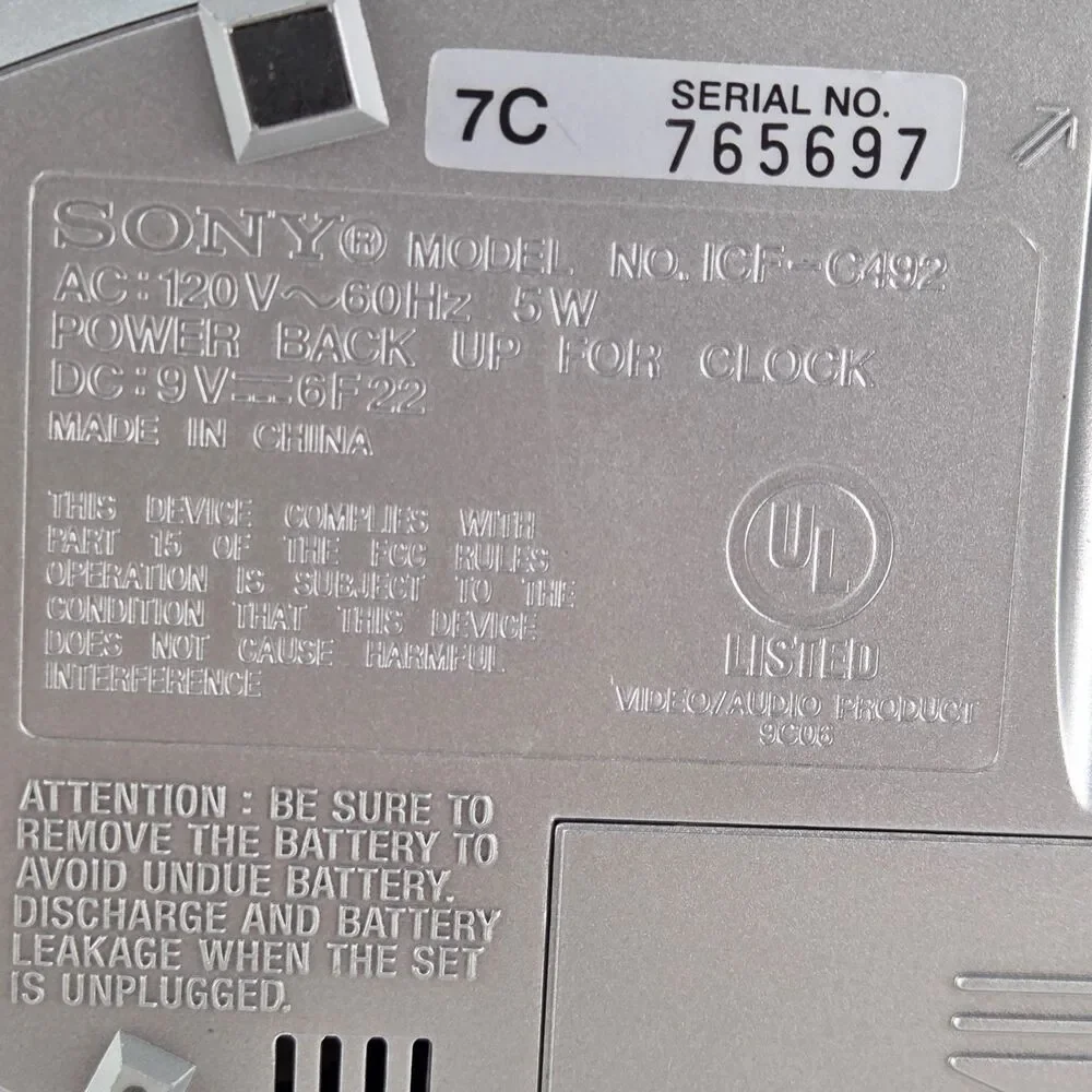 Sony Clock Dream Machine Large Display Alarm ICF-C492 AM/FM Radio Silver Black